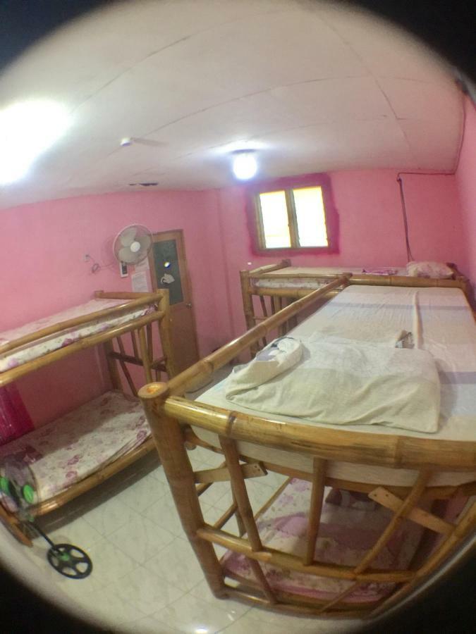 J & C Guesthouse Moalboal Kültér fotó